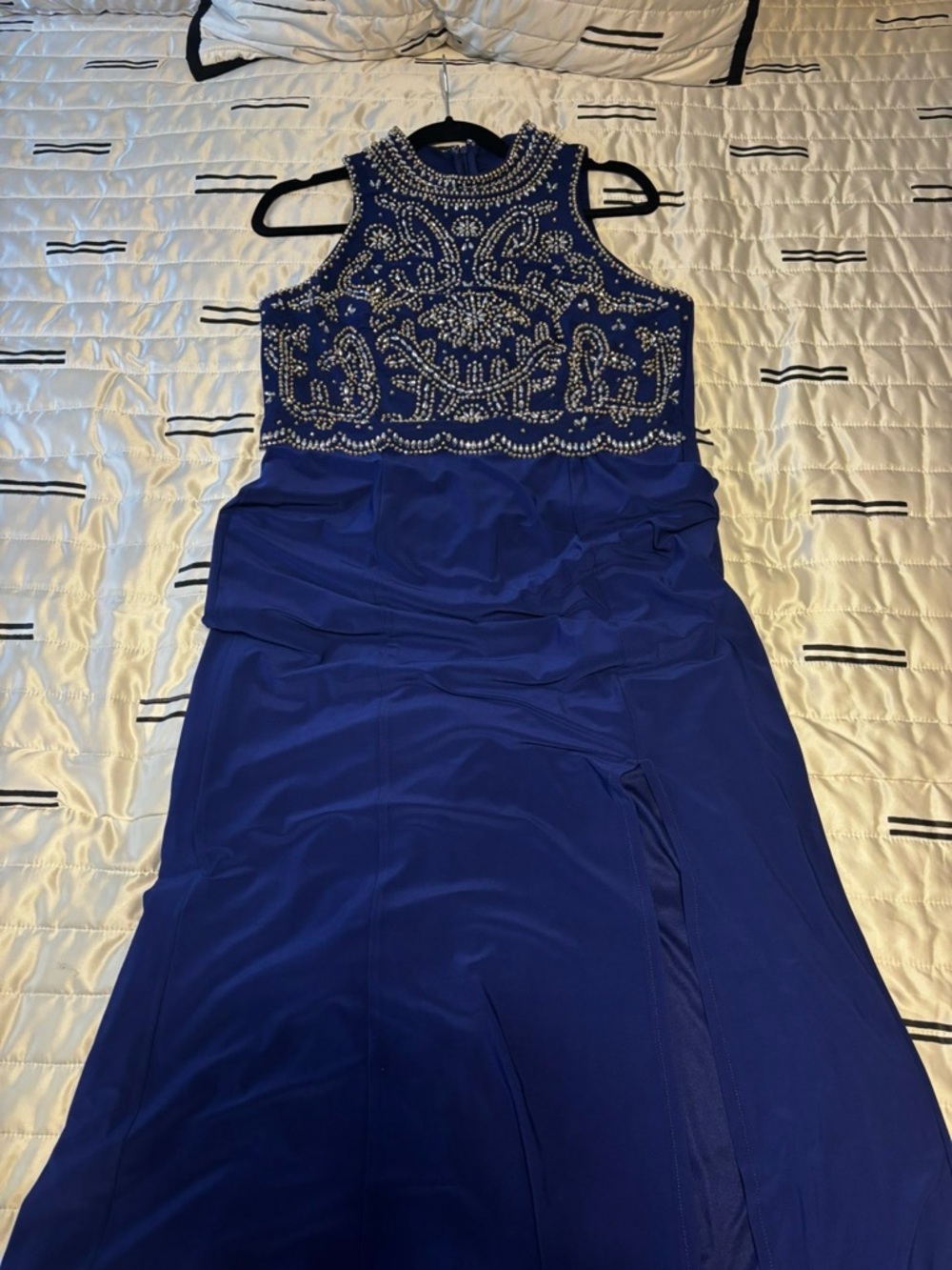 Jones New York Beaded Royal Blue Prom Gown